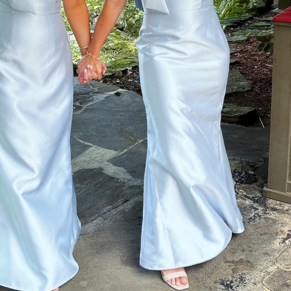 Event Dress - Picture 7 of 7